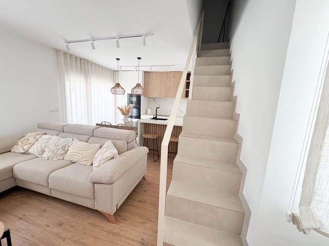 3 sypialnia Penthouse na sprzedaż w Aguilas z garażem - 220 000 € (Ref: 9962737)