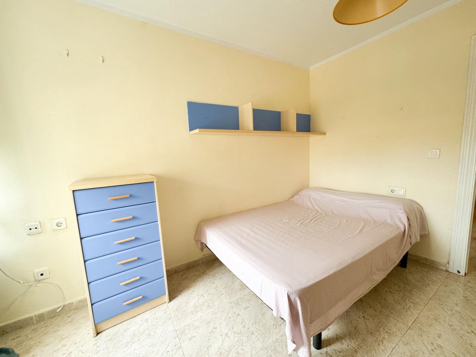 4 soveværelse Lejlighed til leje i Aguilas med garage - € 750 (Ref: 9973339)