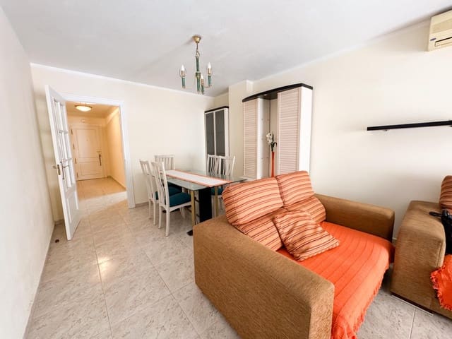 4 bedroom Flat for rent in Aguilas with garage - € 750 (Ref: 9973339)