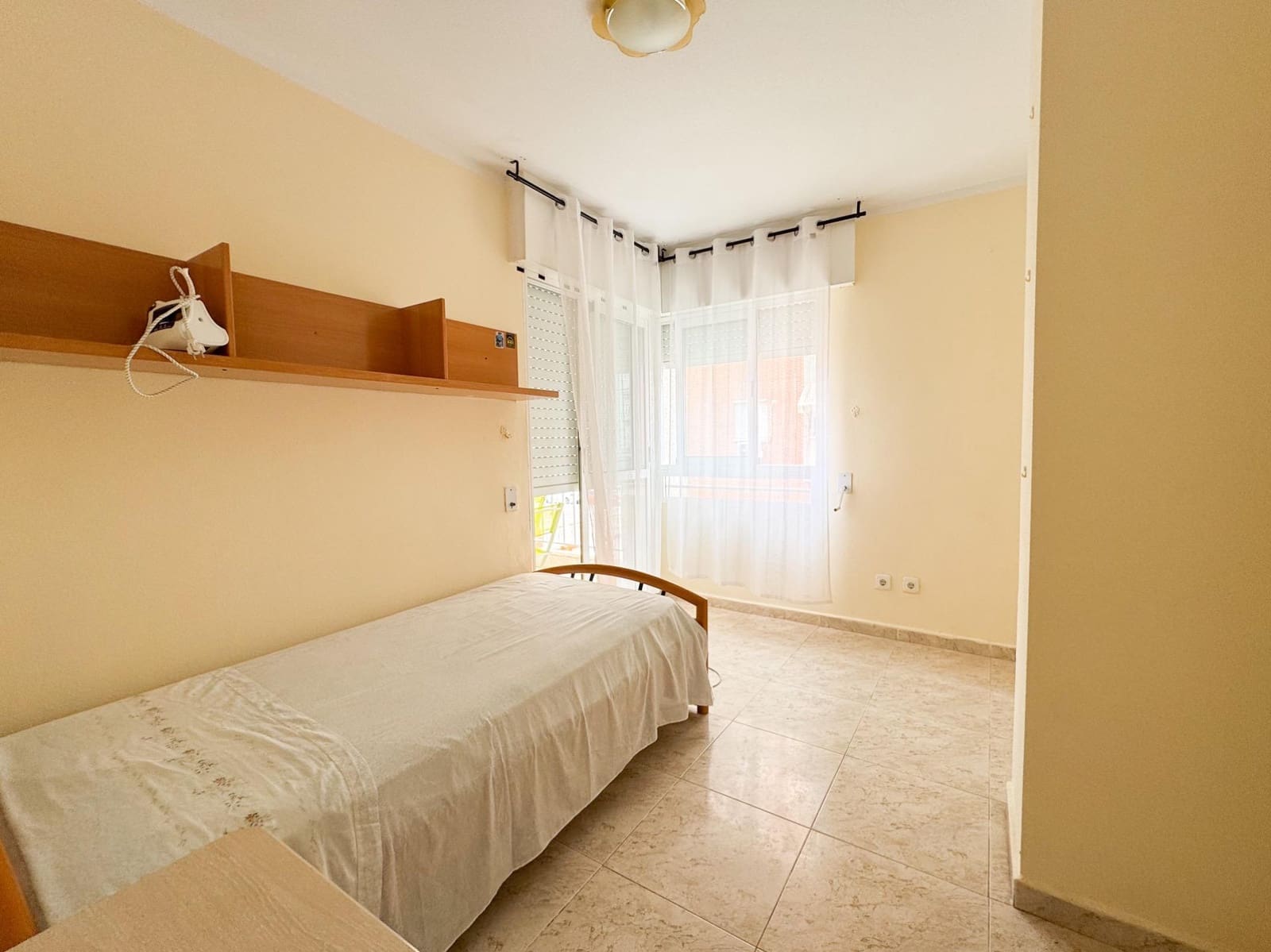 4 soveværelse Lejlighed til leje i Aguilas med garage - € 750 (Ref: 9973339)