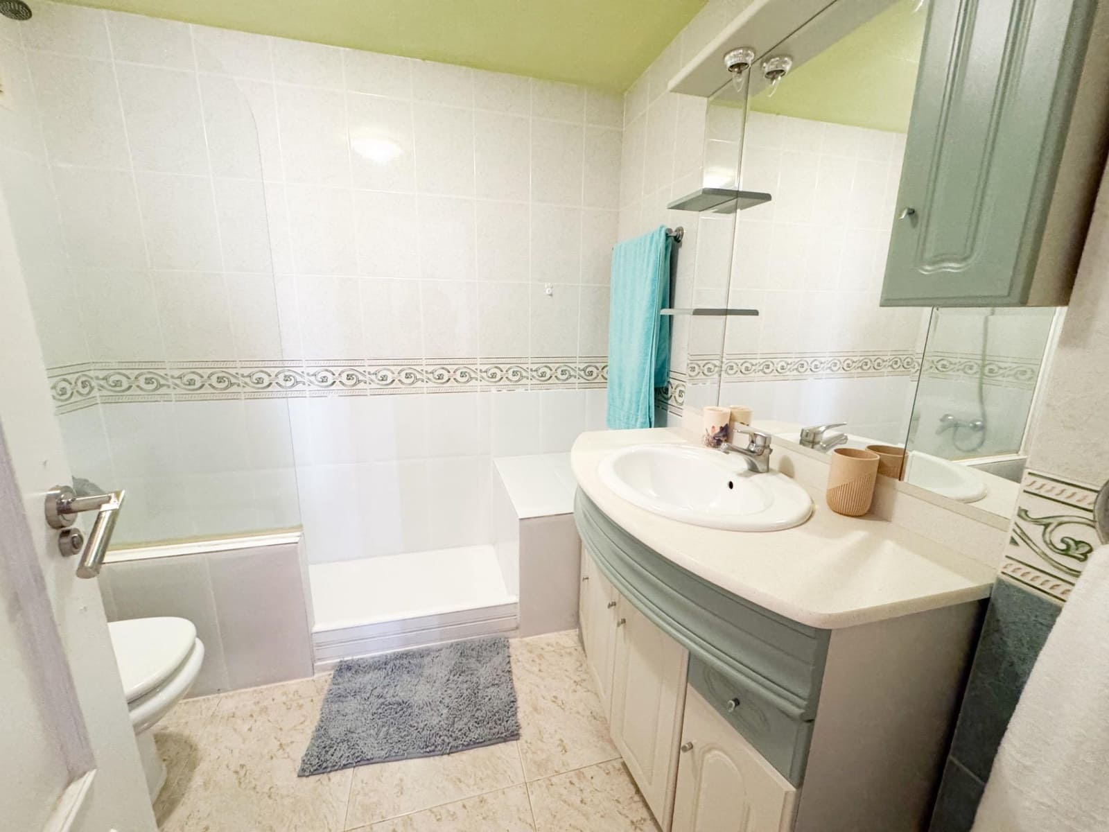 4 soveværelse Lejlighed til leje i Aguilas med garage - € 750 (Ref: 9973339)