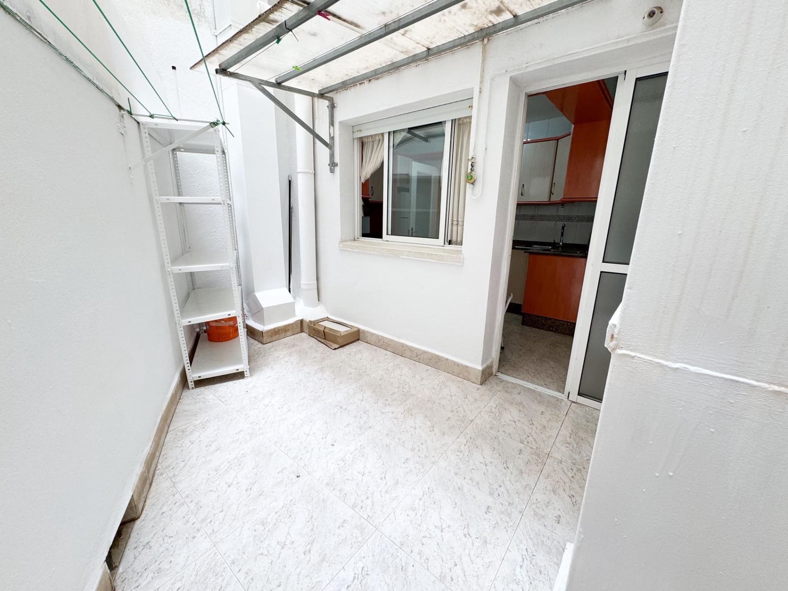 4 soveværelse Lejlighed til leje i Aguilas med garage - € 750 (Ref: 9973339)