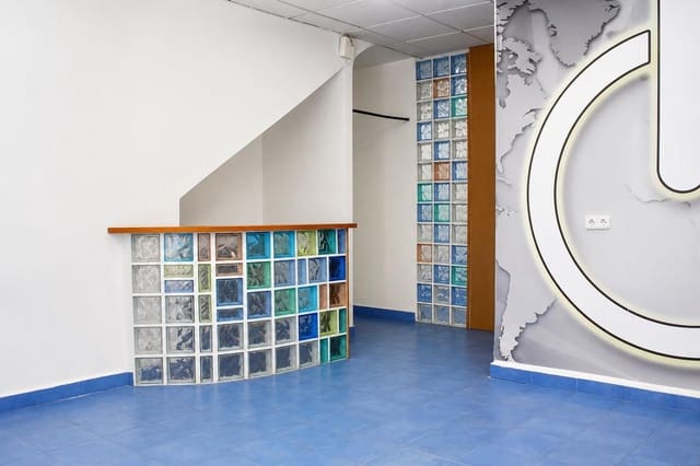 Erhverv til salg i El Algar, Cartagena med garage - € 90.000 (Ref: 9994271)