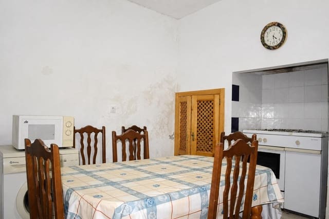 5 slaapkamer Villa te koop in Lubrín - € 75.000 (Ref: 9994272)