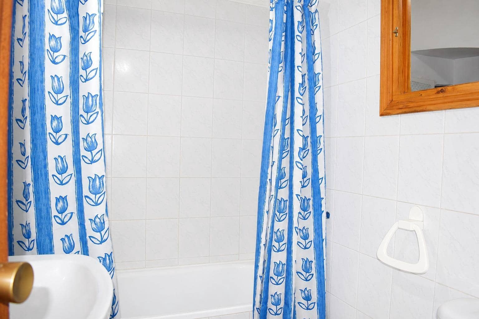 5 slaapkamer Villa te koop in Lubrin - € 75.000 (Ref: 9994272)