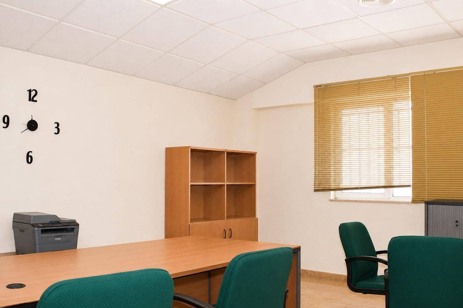 Erhverv til salg i Alcantarilla - € 720.000 (Ref: 9994273)