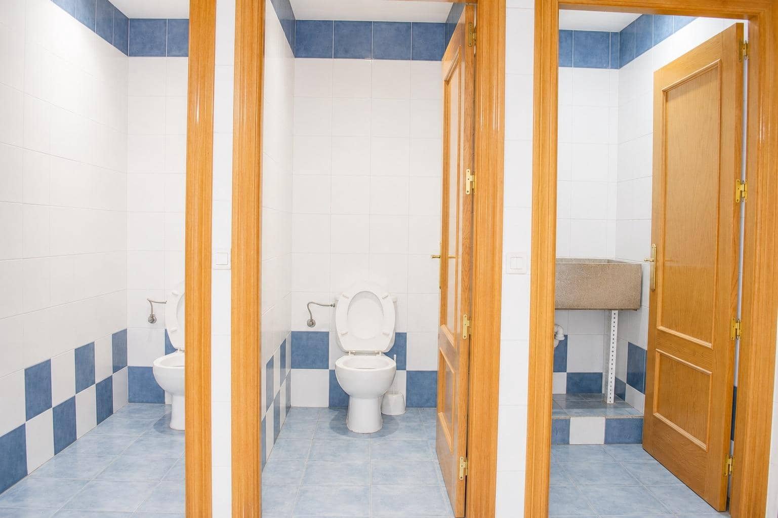 Erhverv til salg i Alcantarilla - € 720.000 (Ref: 9994273)