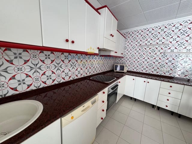 Piso de 5 habitaciones en Aguilas en venta - 197.000 € (Ref: 9998829)