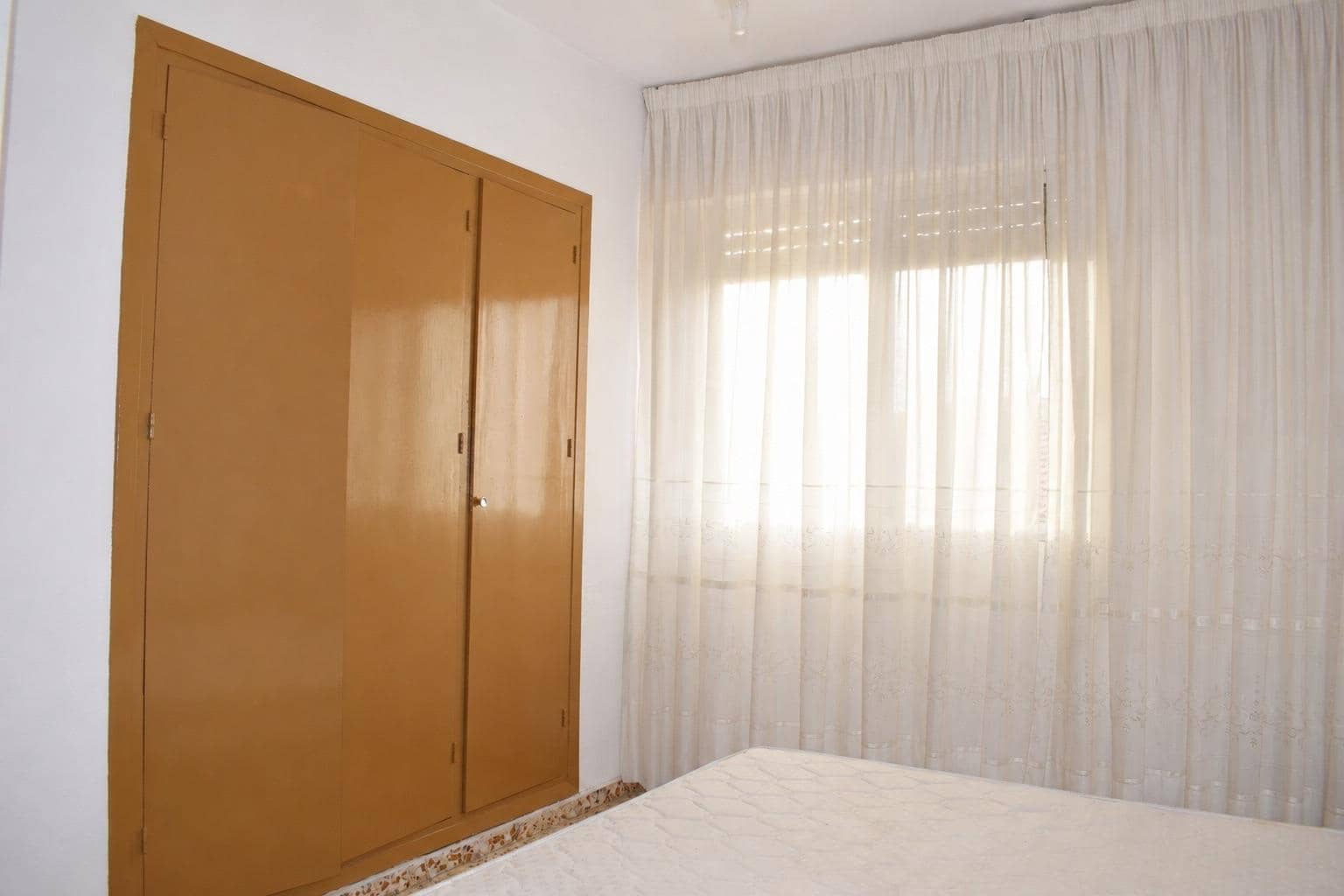 3 bedroom Semi-detached Villa for sale in Corvera with garage - € 105,000 (Ref: 9998838)