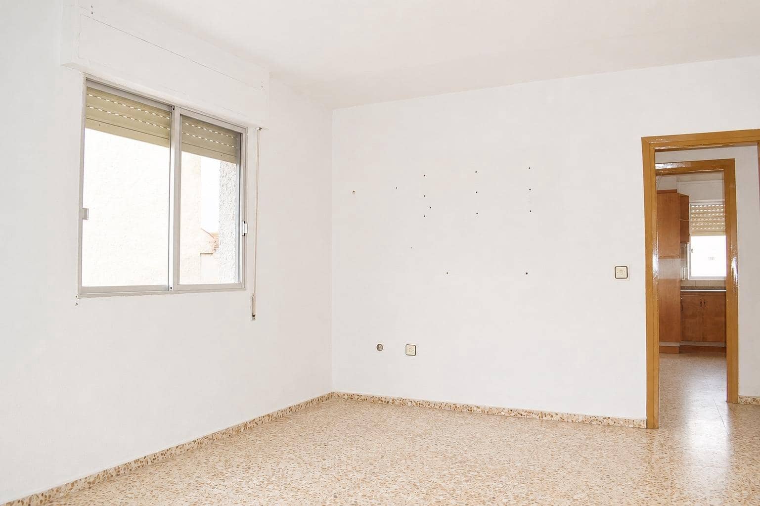 3 bedroom Semi-detached Villa for sale in Corvera with garage - € 105,000 (Ref: 9998838)