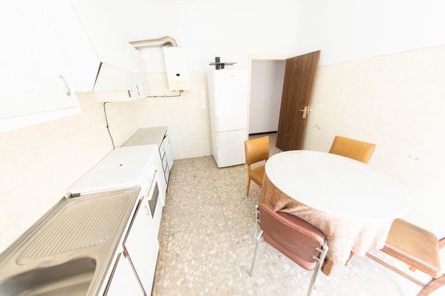 4 bedroom Townhouse for sale in Puerto Lumbreras with garage - € 174,900 (Ref: 9306704)