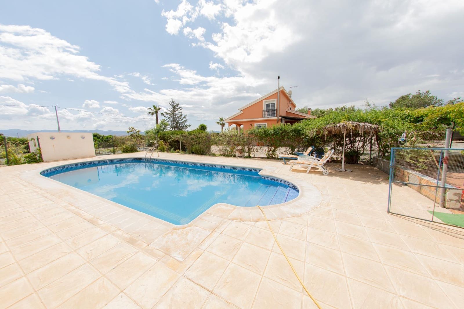 5 soveværelse Finca/Landehus til salg i Puerto Lumbreras med swimmingpool - € 329.900 (Ref: 9306707)