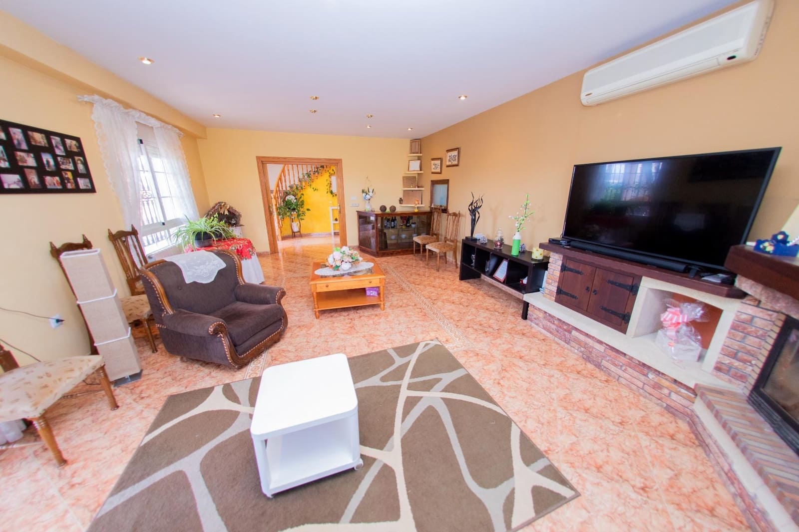 5 soveværelse Finca/Landehus til salg i Puerto Lumbreras med swimmingpool - € 329.900 (Ref: 9306707)