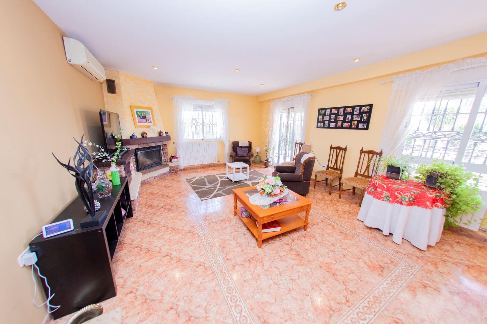 5 soveværelse Finca/Landehus til salg i Puerto Lumbreras med swimmingpool - € 329.900 (Ref: 9306707)