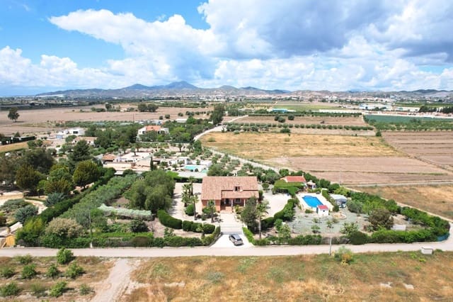5 soveværelse Finca/Landehus til salg i Puerto Lumbreras med swimmingpool - € 329.900 (Ref: 9306707)
