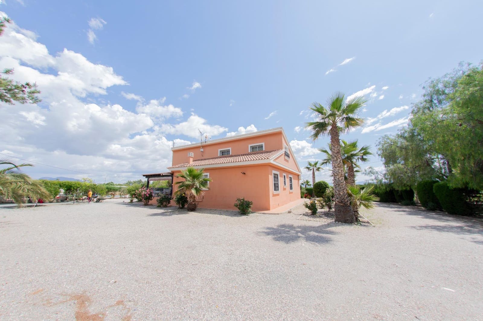 5 bedroom Finca/Country House for sale in Puerto Lumbreras with pool - € 309,900 (Ref: 9306707)