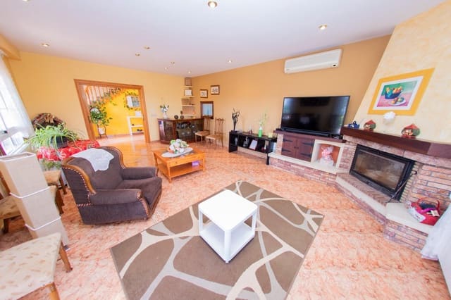 5 soverom Finca/Herregård til salgs i Puerto Lumbreras med svømmebasseng - € 309 900 (Ref: 9306707)