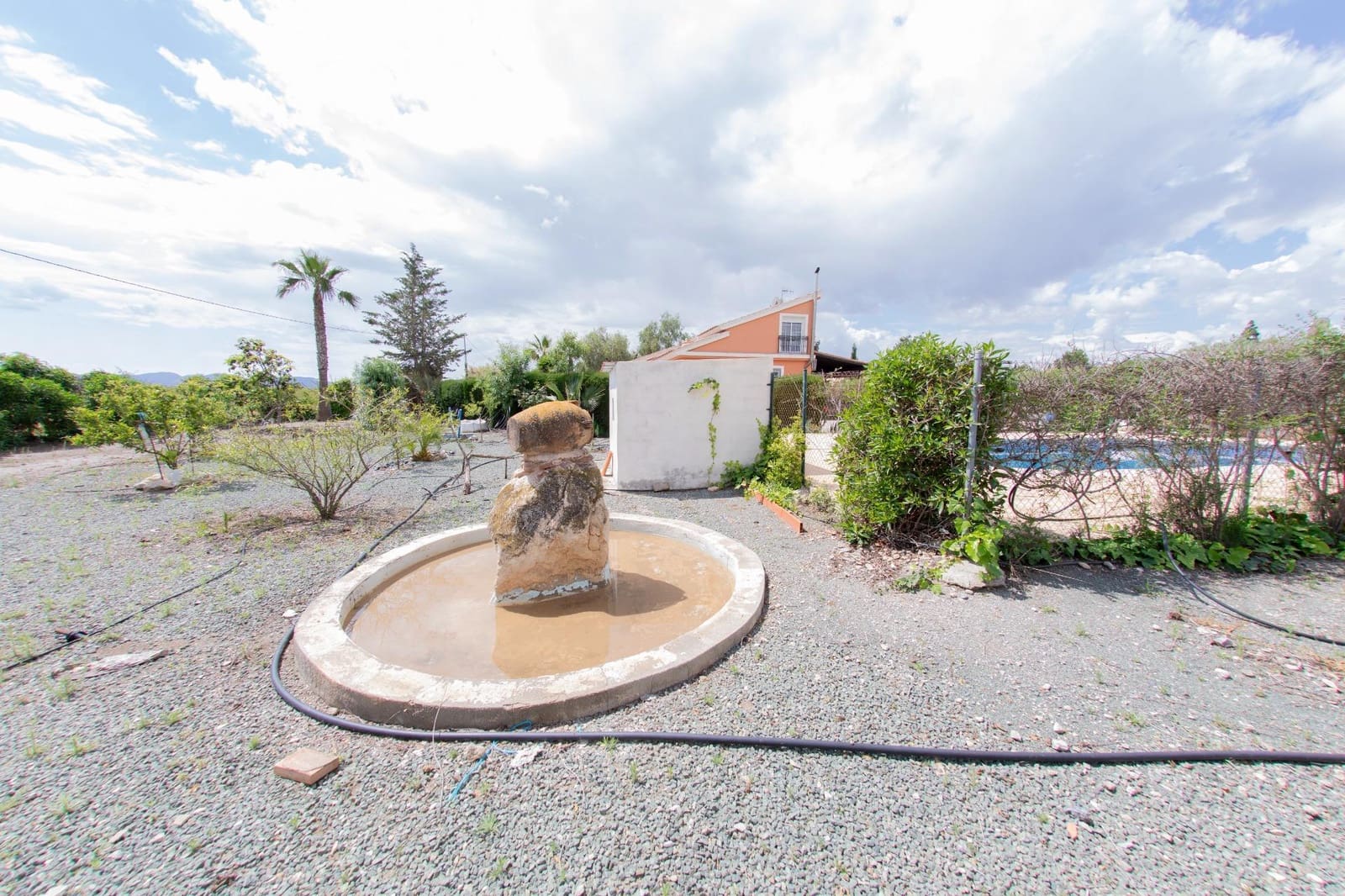 5 bedroom Finca/Country House for sale in Puerto Lumbreras with pool - € 309,900 (Ref: 9306707)