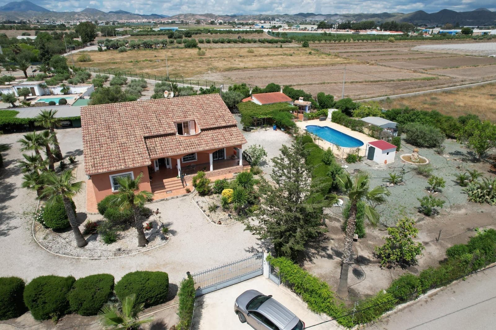5 bedroom Finca/Country House for sale in Puerto Lumbreras with pool - € 309,900 (Ref: 9306707)