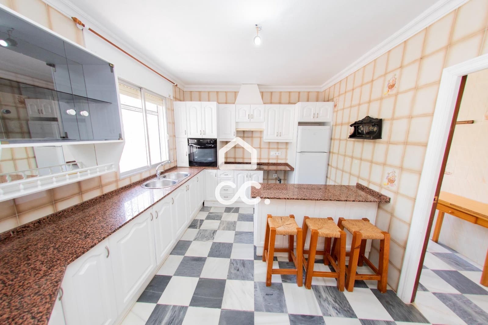 3 bedroom Villa for sale in Calabardina with garage - € 354,900 (Ref: 9306708)