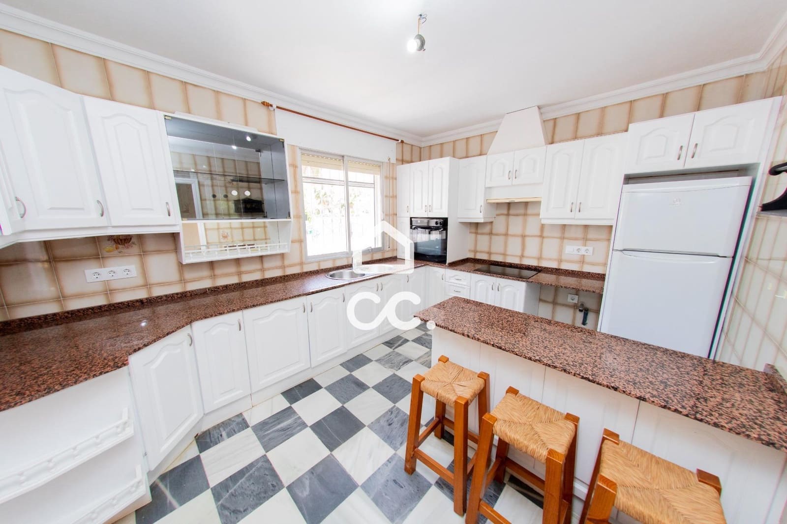 3 bedroom Villa for sale in Calabardina with garage - € 354,900 (Ref: 9306708)