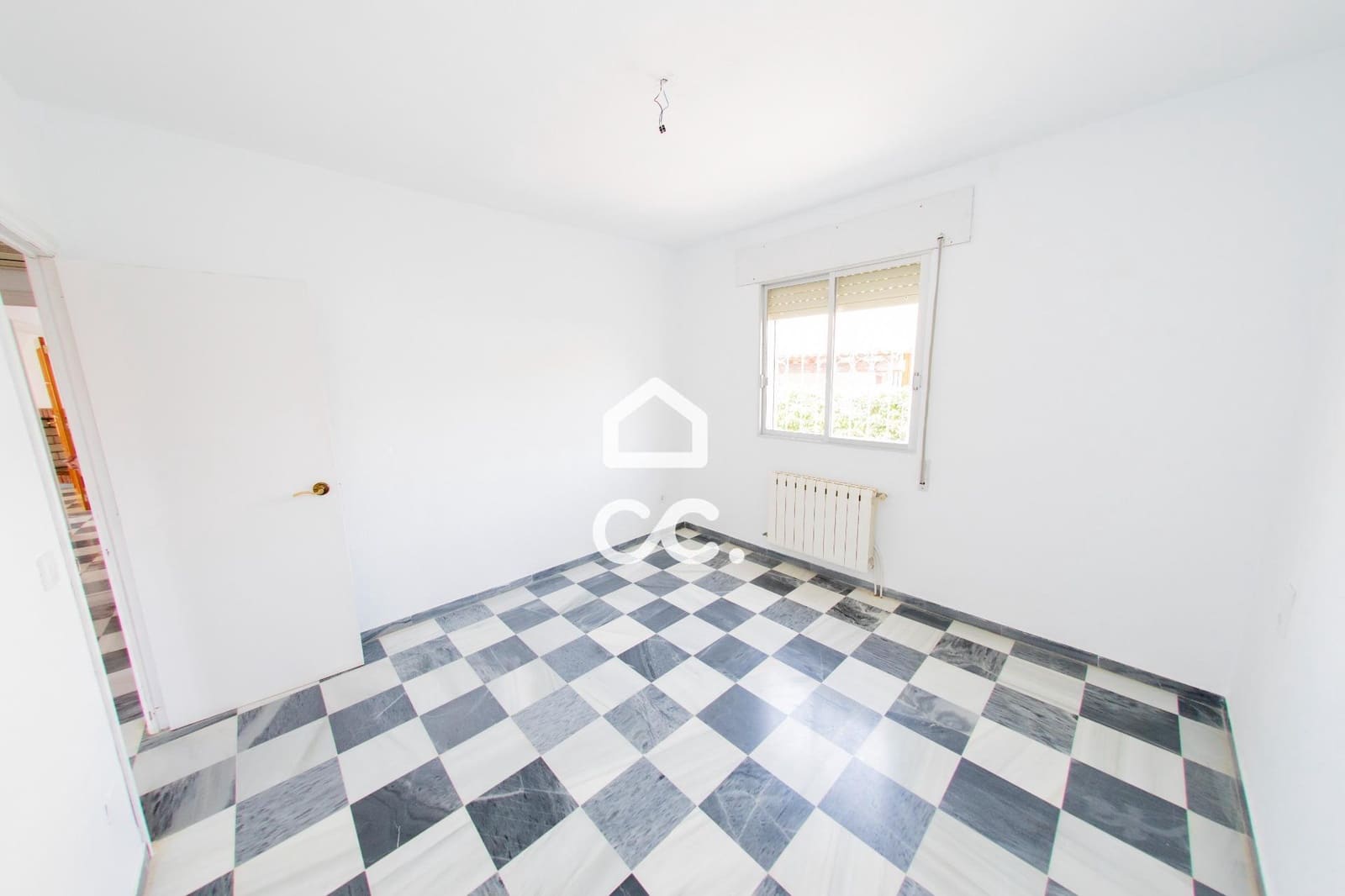 3 bedroom Villa for sale in Calabardina with garage - € 354,900 (Ref: 9306708)