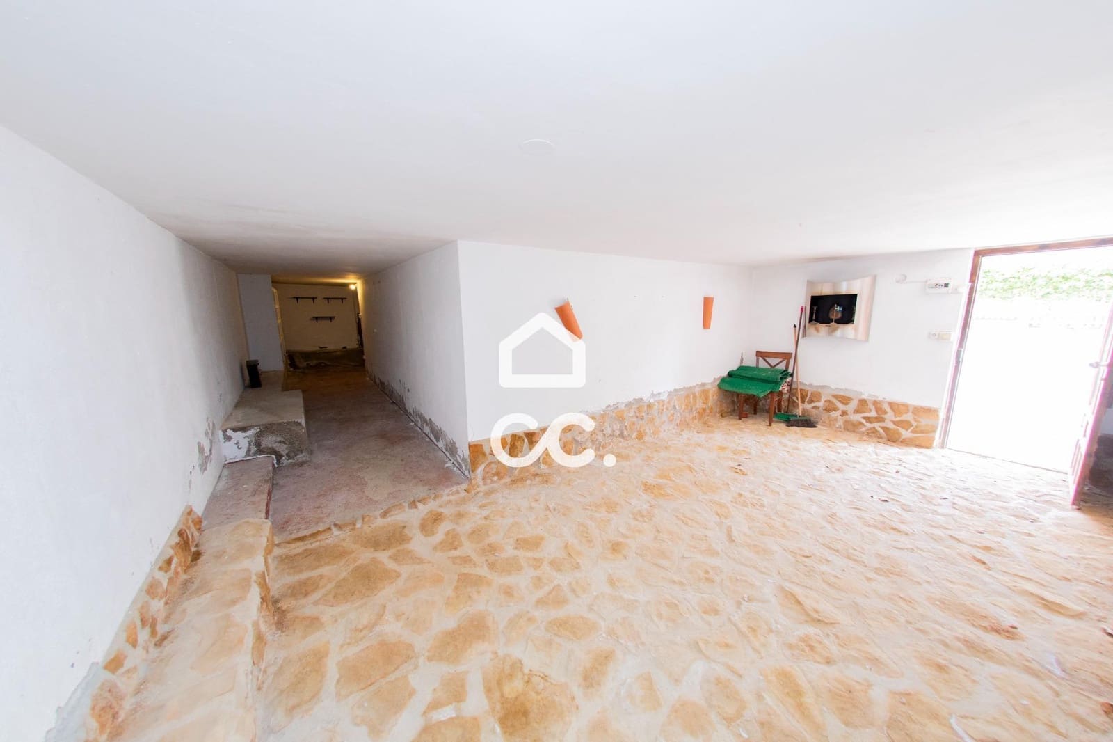 3 bedroom Villa for sale in Calabardina with garage - € 354,900 (Ref: 9306708)