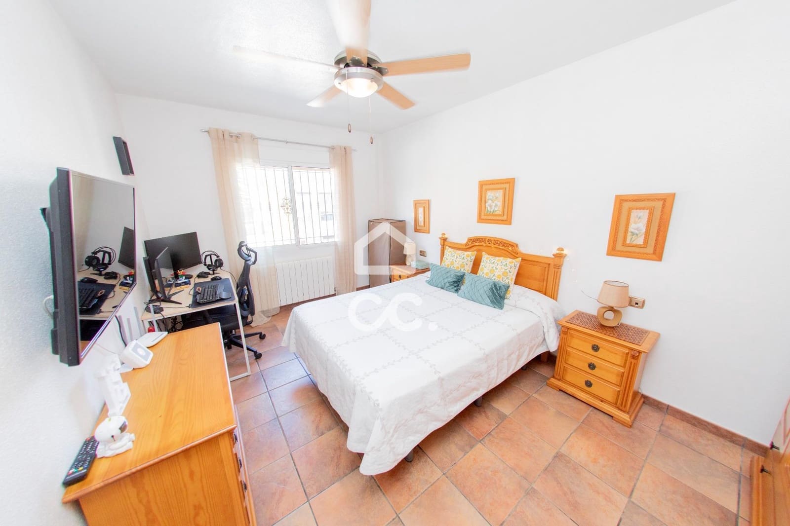 3 bedroom Finca/Country House for sale in Puerto Lumbreras with pool - € 239,900 (Ref: 9306711)