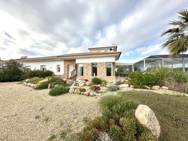 4 sovrum Finca/Hus på landet till salu i Puerto Lumbreras med pool garage - 399 900 € (Ref: 9726671)