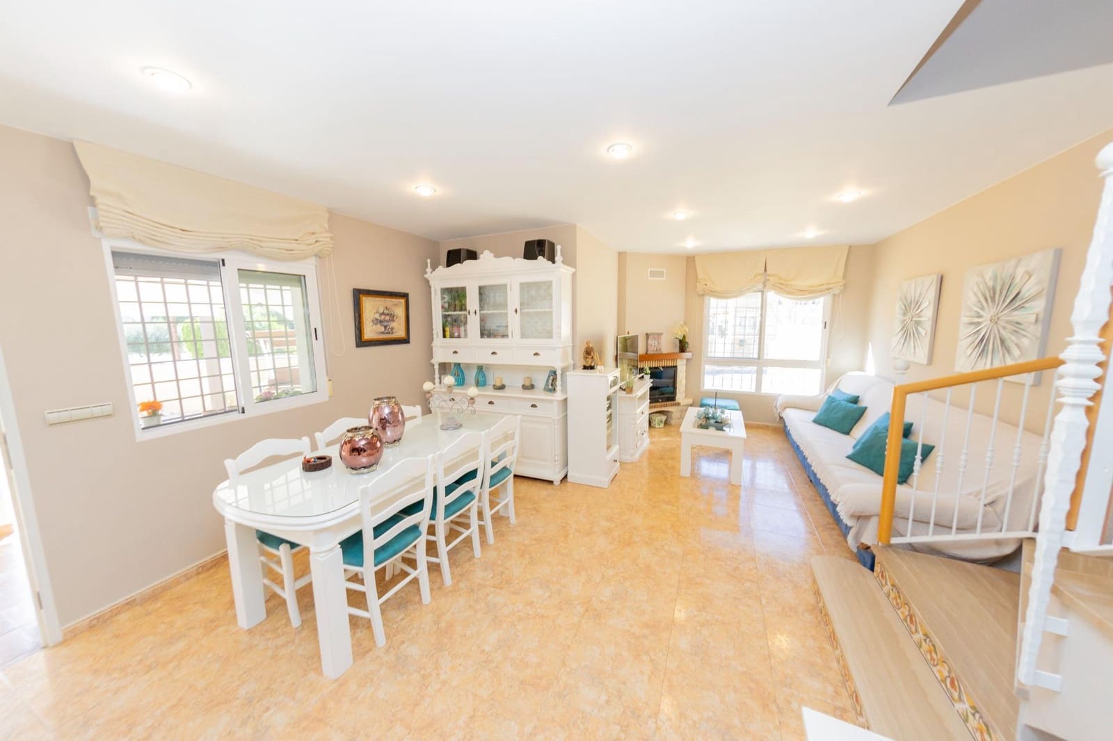 Chalet de 4 habitaciones en Calabardina en venta con piscina garaje - 349.900 € (Ref: 9825279)