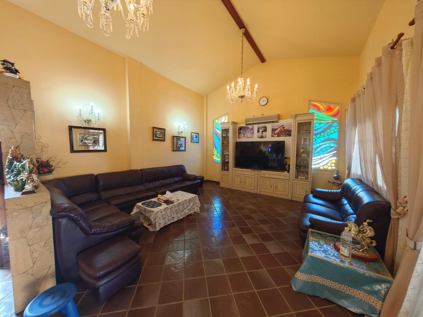 Chalet de 5 habitaciones en San Bartolomé de Tirajana en venta con piscina garaje - 1.790.000 € (Ref: 10023341)