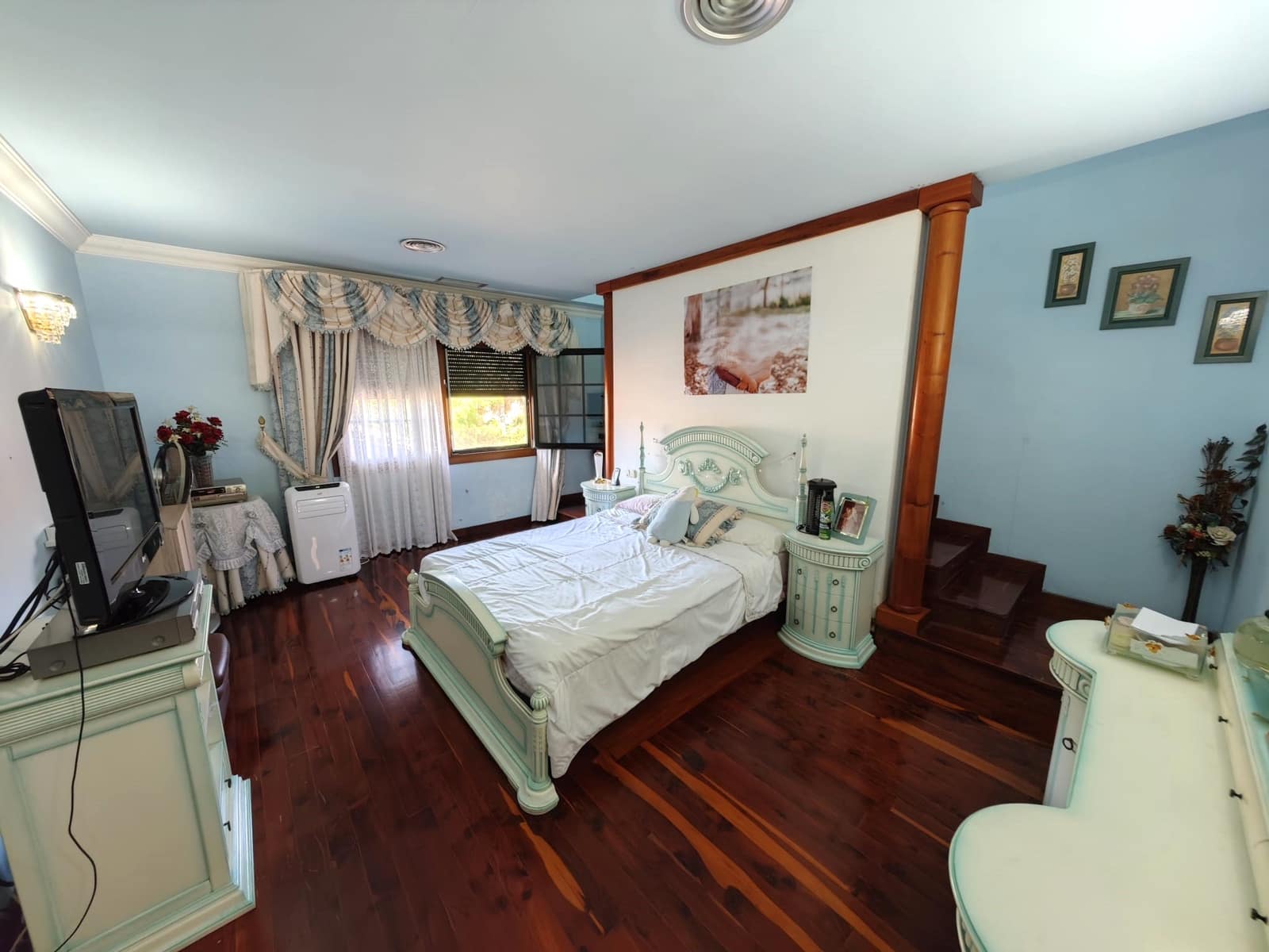 Chalet de 5 habitaciones en San Bartolomé de Tirajana en venta con piscina garaje - 1.790.000 € (Ref: 10023341)