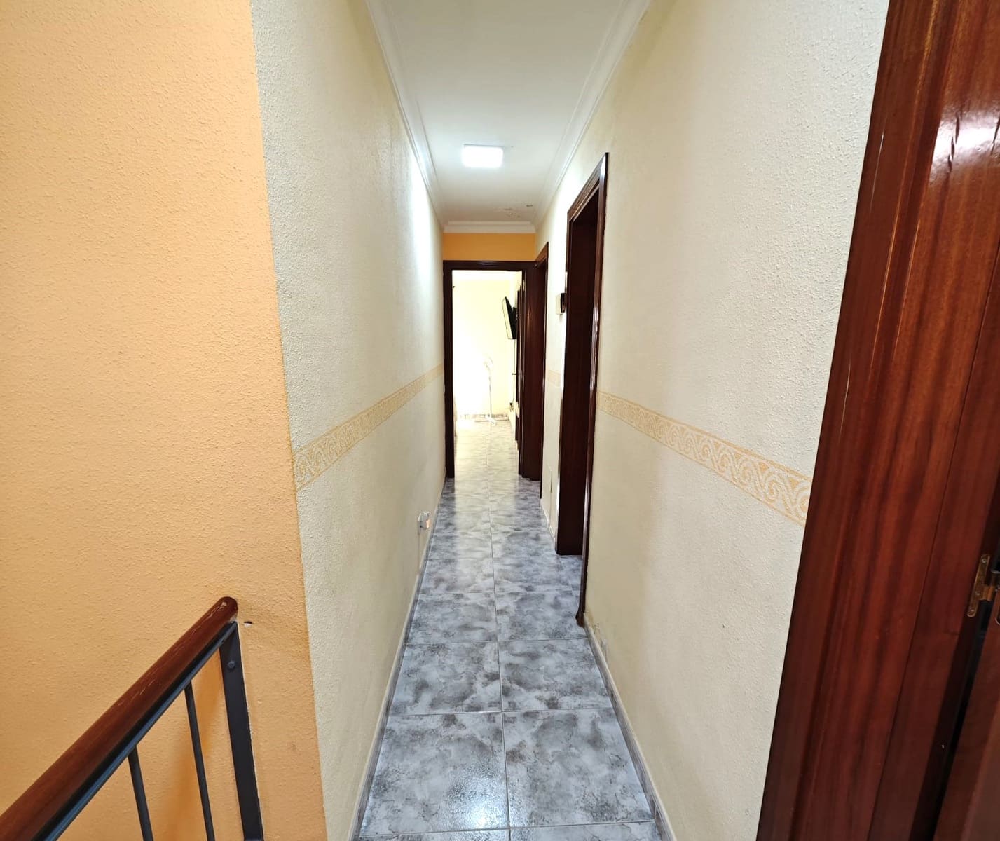 3 soverom Rekkehus til salgs i Cruce de Arinaga med garasje - € 315 000 (Ref: 10048190)