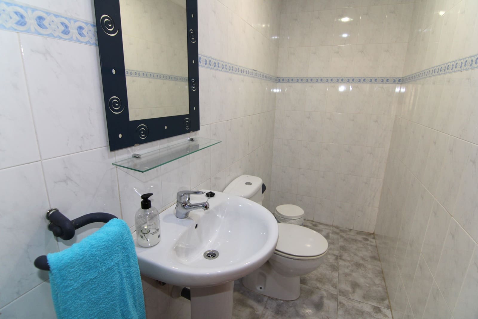 3 soverom Rekkehus til salgs i Cruce de Arinaga med garasje - € 315 000 (Ref: 10048190)