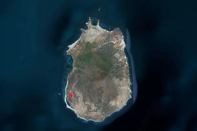 Tontti myytävänä paikassa Santa Lucía de Tirajana - 1 099 999 € (Ref: 8785382)