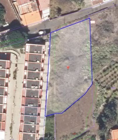 Tomt till salu i San Cristóbal de La Laguna - 325 000 € (Ref: 9142120)