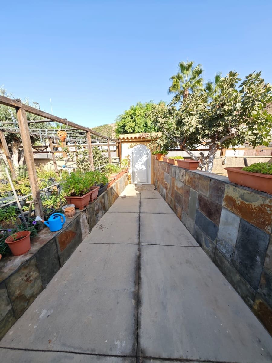 3 soveværelse Villa til salg i Mogan med garage - € 790.000 (Ref: 9302803)