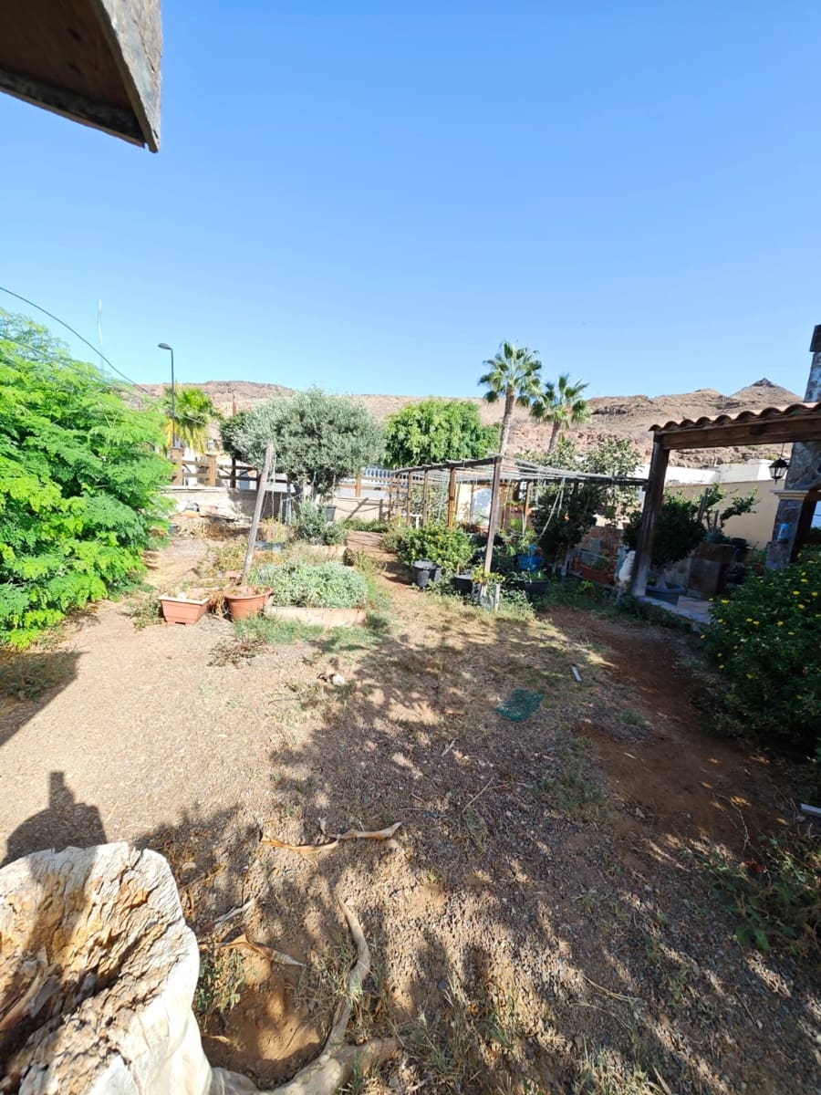 3 soveværelse Villa til salg i Mogan med garage - € 790.000 (Ref: 9302803)