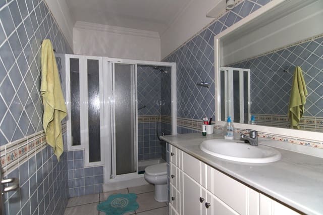 4 makuuhuone Rivitalo myytävänä paikassa Arinaga, Agüimes - 445 000 € (Ref: 9410315)