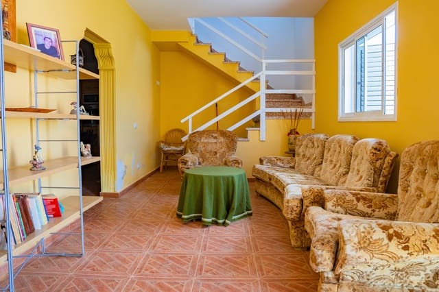 3 chambre Villa/Maison à vendre à Telde - 395 000 € (Ref: 9656613)