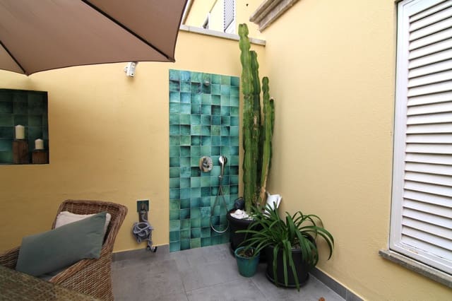 3 soverom Hus til salgs i Las Palmas de Gran Canaria med garasje - € 439 000 (Ref: 9939162)