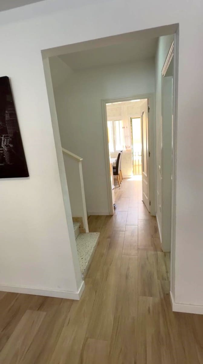 3 sypialnia Dom szeregowy na sprzedaż w Las Palmas de Gran Canaria z garażem - 410 000 € (Ref: 9958391)