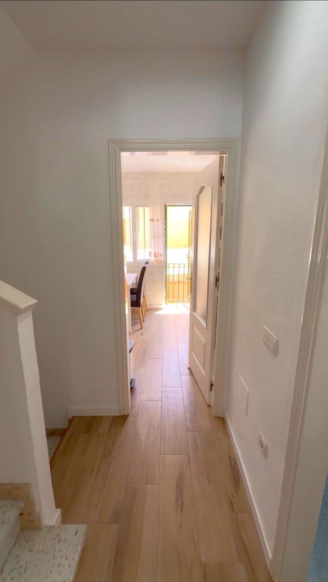 3 sypialnia Dom szeregowy na sprzedaż w Las Palmas de Gran Canaria z garażem - 410 000 € (Ref: 9958391)