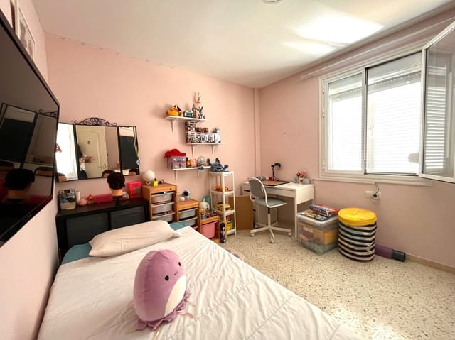 3 sypialnia Dom szeregowy na sprzedaż w Las Palmas de Gran Canaria z garażem - 410 000 € (Ref: 9958391)
