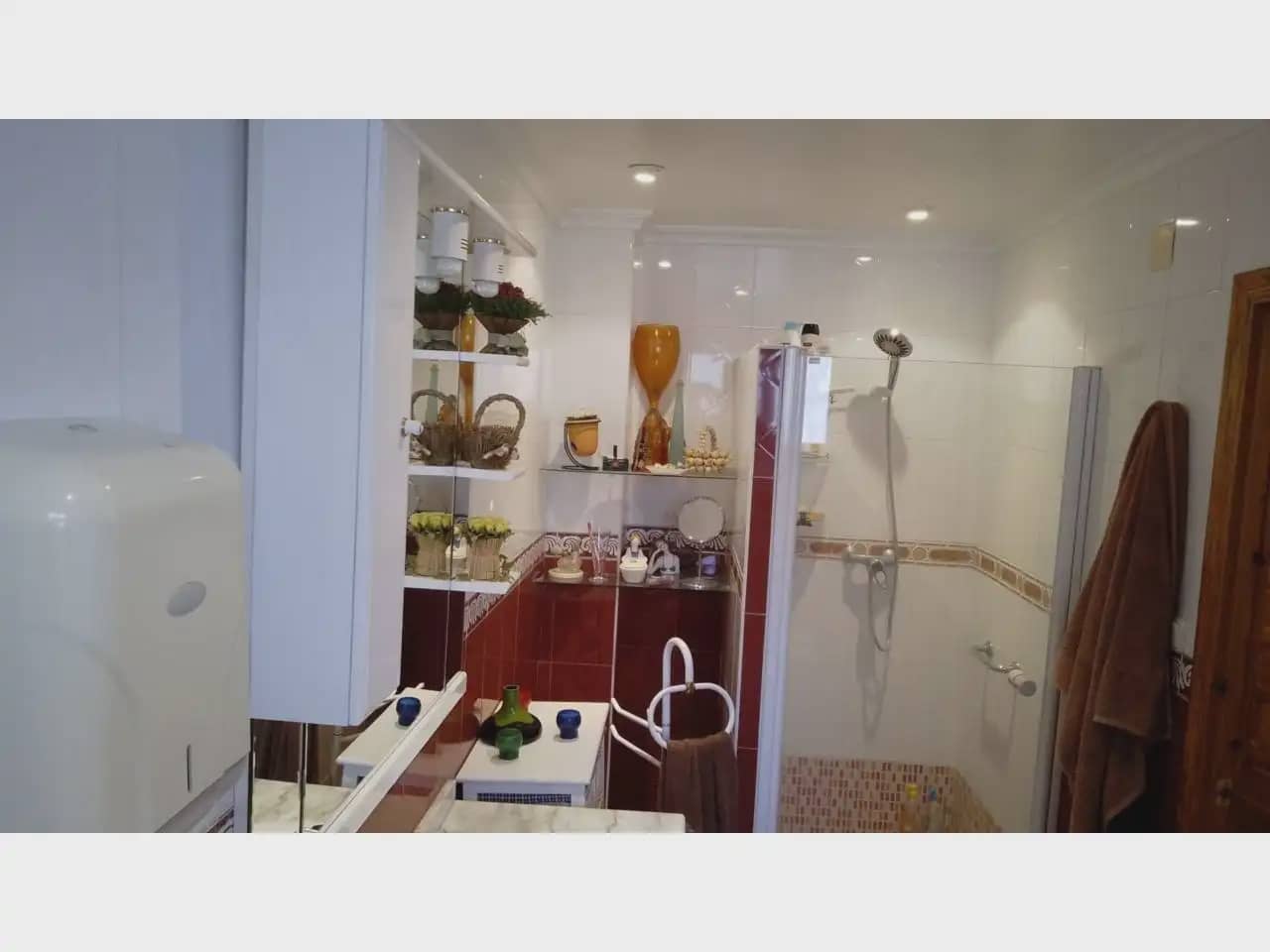 6 soverom Finca/Herregård til salgs i Petrel / Petrer med svømmebasseng garasje - € 250 000 (Ref: 10059553)
