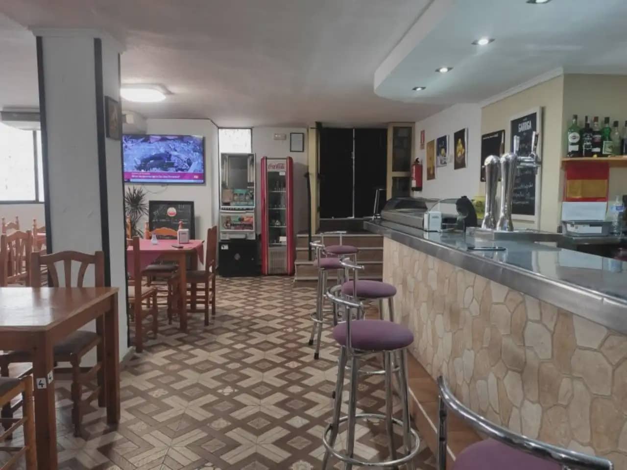 Comercial para venda em Petrel / Petrer - 75 000 € (Ref: 10059554)