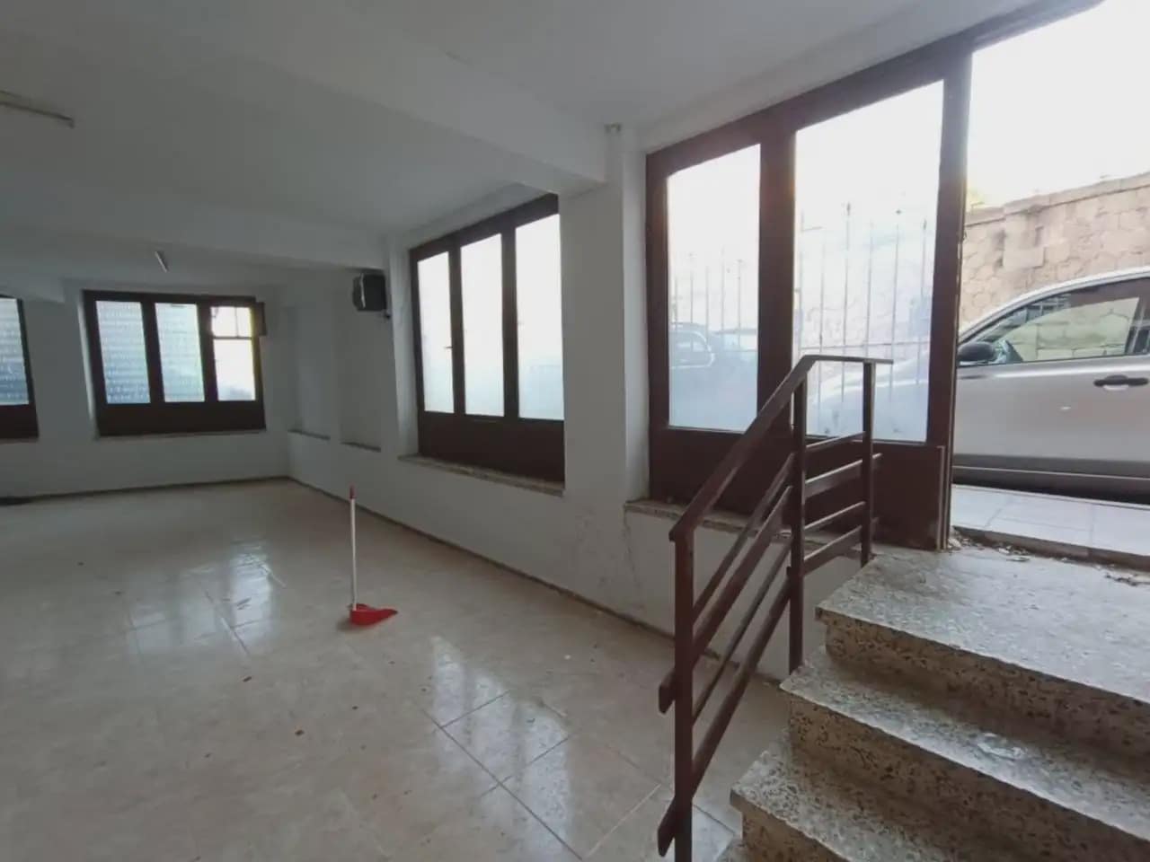 Commercial for sale in Elda - € 50,000 (Ref: 10059558)