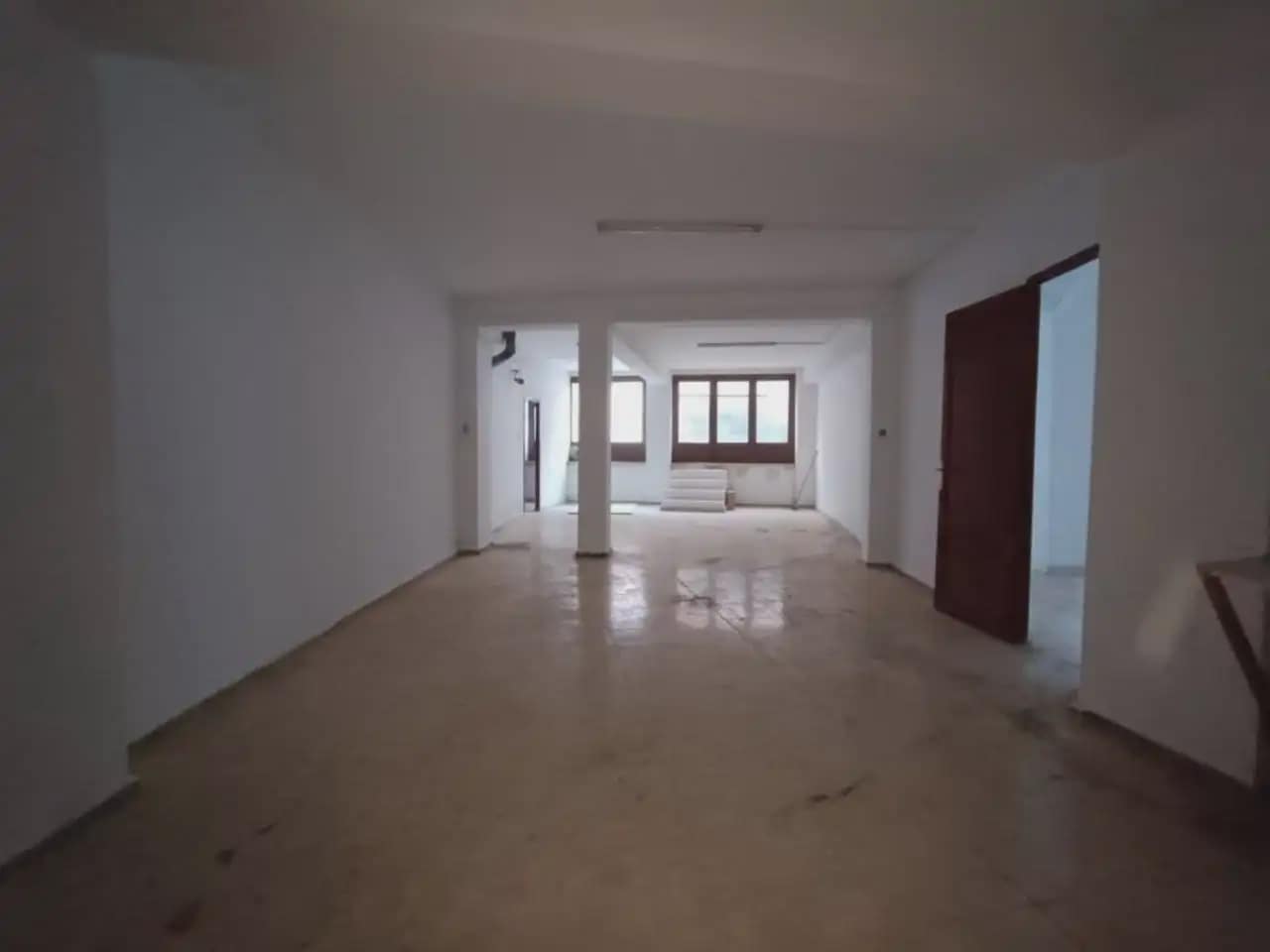 Commercial for sale in Elda - € 50,000 (Ref: 10059558)