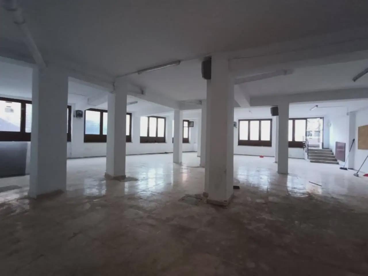 Commercial for sale in Elda - € 50,000 (Ref: 10059558)