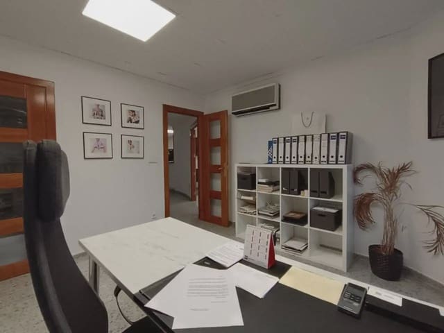 Kommersiell till salu i Elda - 180 000 € (Ref: 10059559)
